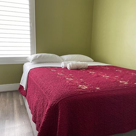 Private Los Angeles Room w/ Free WIFI, AC&Private Fridge. Exterior foto