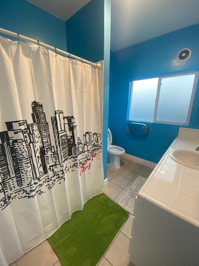 Private Los Angeles Room w/ Free WIFI, AC&Private Fridge. Exterior foto
