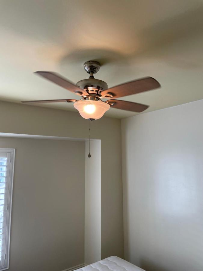 Private Los Angeles Room w/ Free WIFI, AC&Private Fridge. Exterior foto