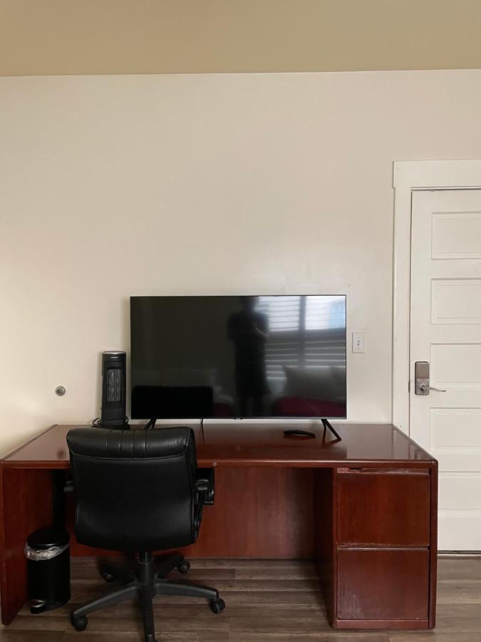 Private Los Angeles Room w/ Free WIFI, AC&Private Fridge. Exterior foto